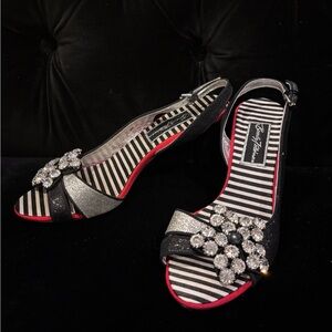 Beverly Feldman rhinestone cluster red/black sling backs